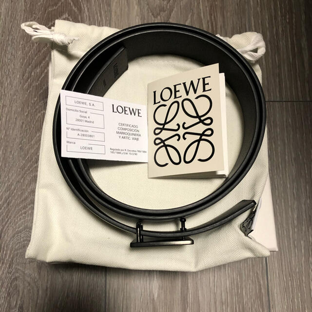 LOEWE(ロエベ)の【特価！未使用品】LOEWE アナグラムベルト レディースのファッション小物(ベルト)の商品写真