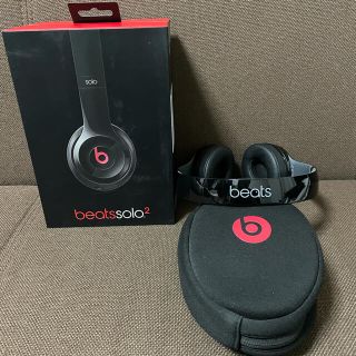 ビーツバイドクタードレ(Beats by Dr Dre)の【美品】beats solo 2 ヘッドホン(ヘッドフォン/イヤフォン)