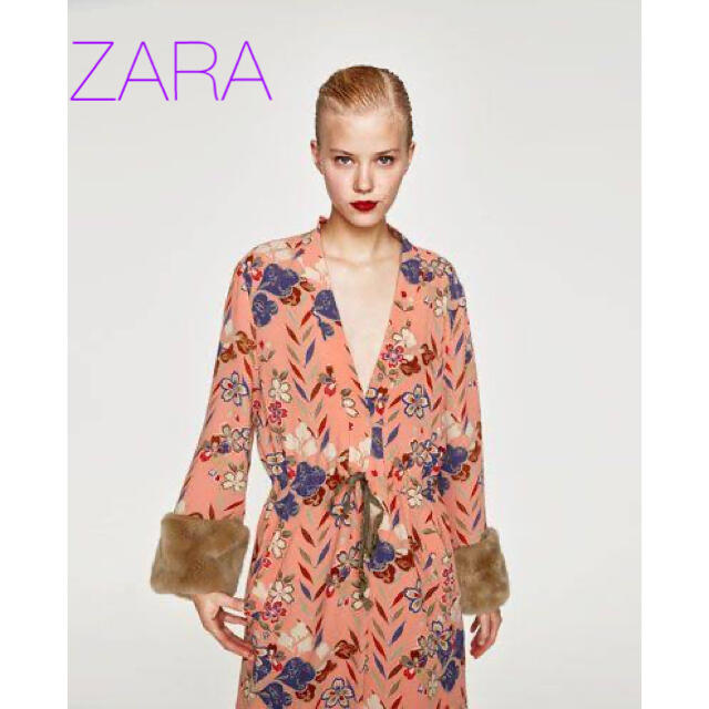 ZARA(ザラ)のsale!新品タグ付☆ZARAザラ☆ファーカフスちりめん織キモノ柄コート レディースのジャケット/アウター(毛皮/ファーコート)の商品写真