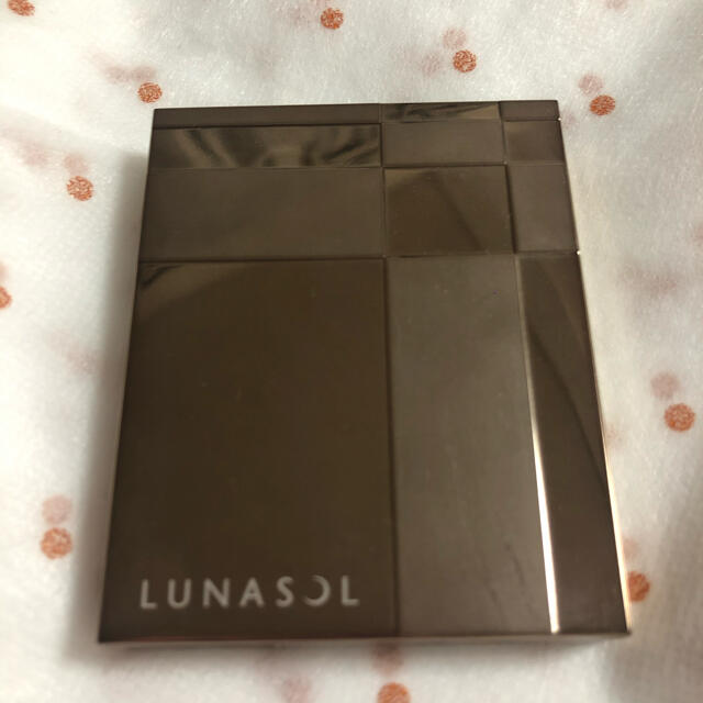 LUNASOL(ルナソル)のルナソル ジェミネイトアイズ 05 RB 5.5g コスメ/美容のベースメイク/化粧品(アイシャドウ)の商品写真