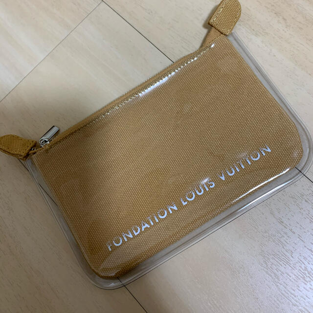 LOUIS VUITTON(ルイヴィトン)のパリ限定　LOUIS VUITTON ポーチ　お値引きしました レディースのファッション小物(ポーチ)の商品写真