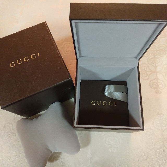 Gucci(グッチ)のGUCCI 空き箱 時計ケース レディースのバッグ(ショップ袋)の商品写真