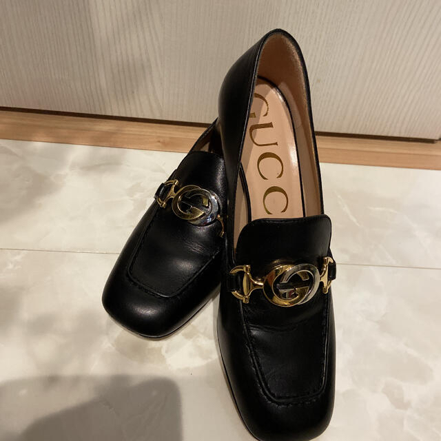 Gucci(グッチ)のグッチ　ローファー　パンプス　シャネル　ルイヴィトン　グッチ　プラダ好き レディースの靴/シューズ(ローファー/革靴)の商品写真