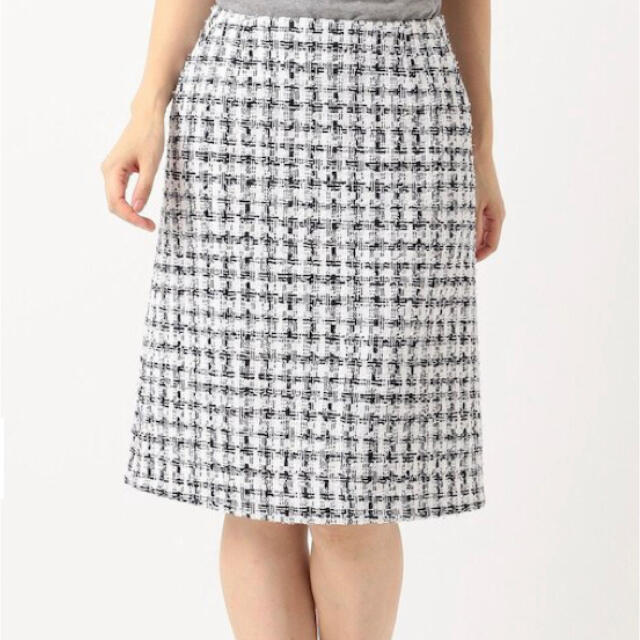 23区(ニジュウサンク)の23区　CLALENSON チェックツイード スカート　試着のみ　大きいサイズ レディースのスカート(ひざ丈スカート)の商品写真