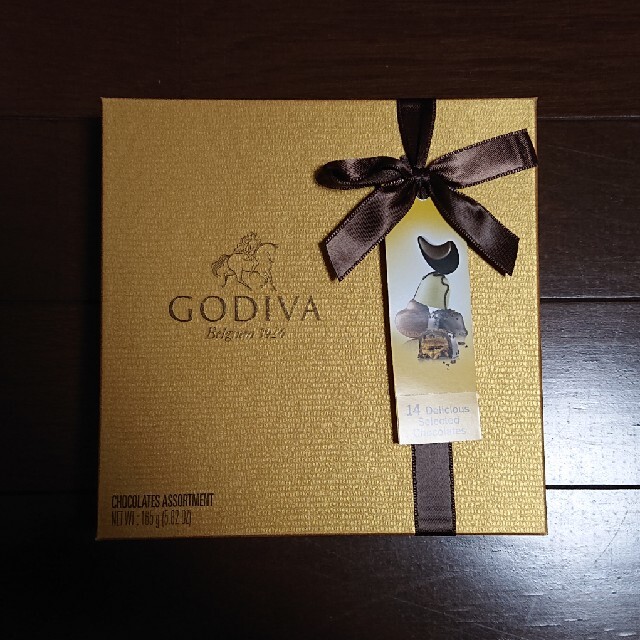GODIVA　チョコレート 食品/飲料/酒の食品(菓子/デザート)の商品写真