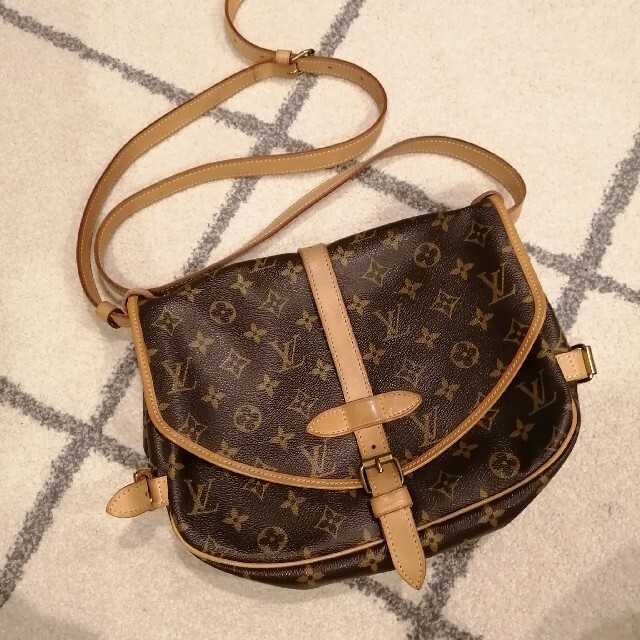 LOUIS VUITTON - LOUIS VUITTON　ソミュール