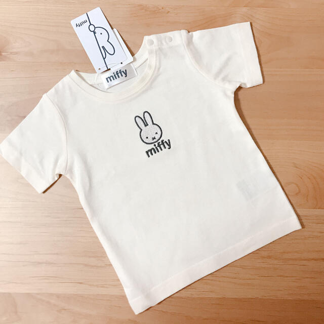 petit main(プティマイン)の【新品タグ付き】ミッフィー  刺繍　Tシャツ　80cm キッズ/ベビー/マタニティのベビー服(~85cm)(Ｔシャツ)の商品写真