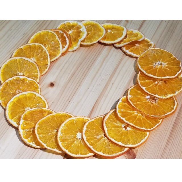 ドライオレンジ 花材 20枚 ハンドメイドの素材/材料(各種パーツ)の商品写真