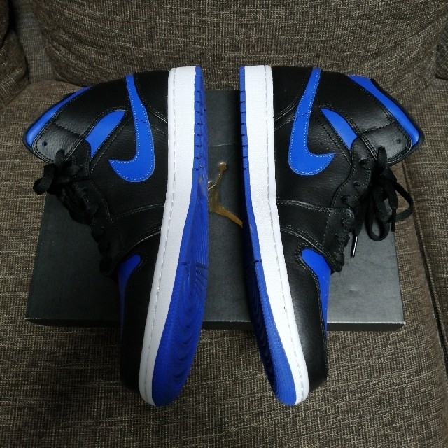 NIKE(ナイキ)のNIKE AIR JORDAN 1 MID BLACK/BLUE  メンズの靴/シューズ(スニーカー)の商品写真