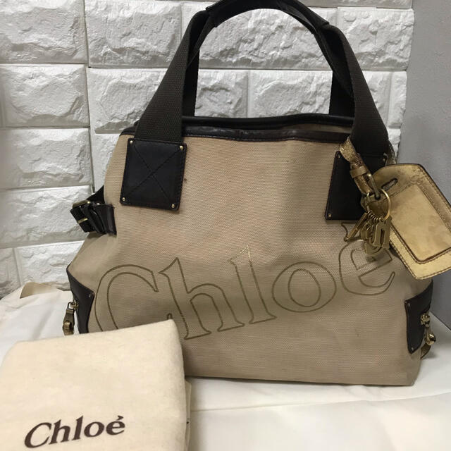 Chloe(クロエ)のChloe クロエ   キャンパストートバック レザー　ビックロゴ◎収納袋付き◎ レディースのバッグ(トートバッグ)の商品写真