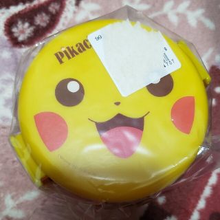 新品未開封★ピカチュウランチボックス★弁当箱(弁当用品)