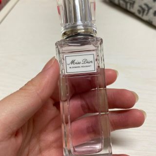 ディオール(Dior)のミスディオール ブルーミングブーケ ロールオンタイプ(香水(女性用))