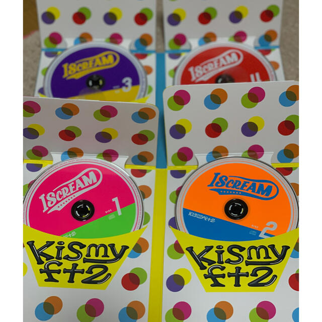 Kis-My-Ft2(キスマイフットツー)の【完全生産限定4cups盤】Kis-My-Ft2 I SCREAM エンタメ/ホビーのDVD/ブルーレイ(アイドル)の商品写真