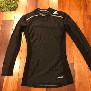 アディダス(adidas)のアディダス テックフィット コンプレッションT(トレーニング用品)