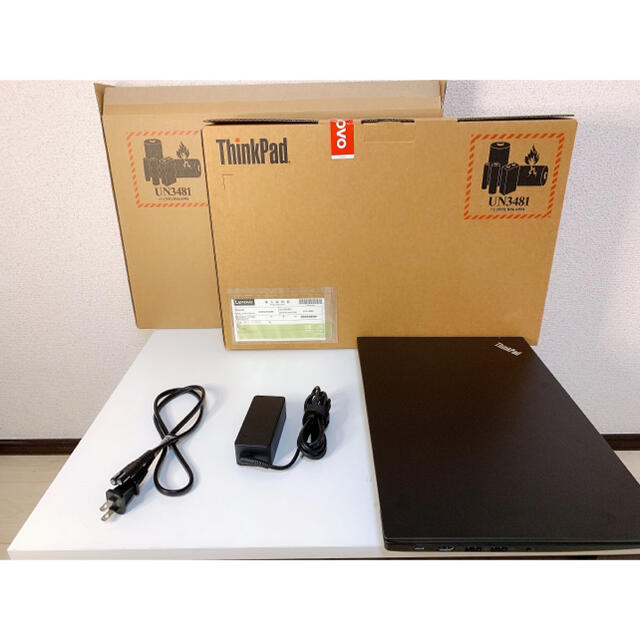 【ほぼ新品】ThinkPad E595 (AMD)