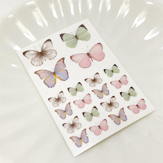 【C】タトゥーシール　韓国　蝶　消えるタトゥー レディースのアクセサリー(その他)の商品写真