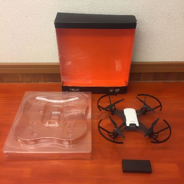 【国内正規品／美品】トイドローン Tello