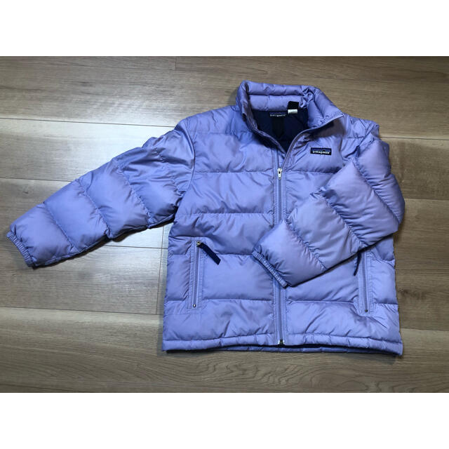 patagonia(パタゴニア)のパタゴニア　ダウン　KIDS M キッズ/ベビー/マタニティのキッズ服女の子用(90cm~)(ジャケット/上着)の商品写真