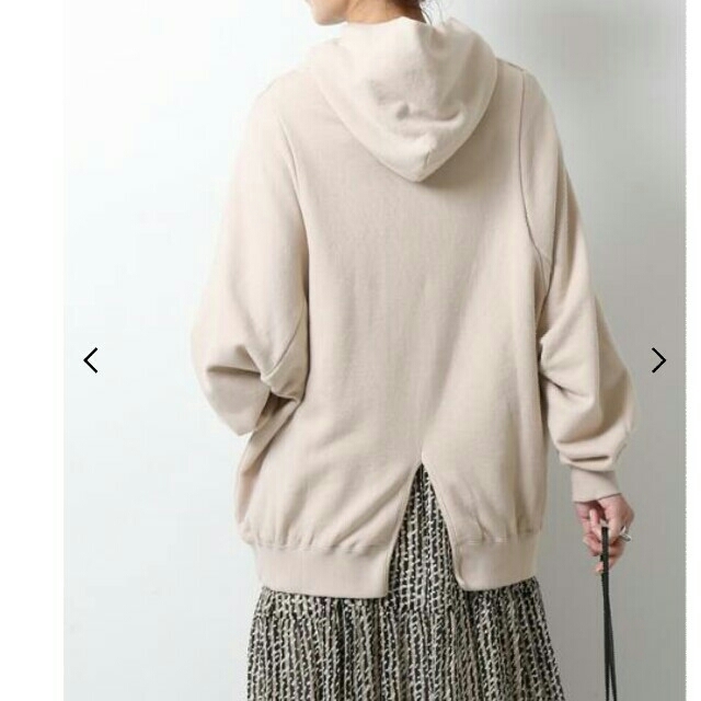 Spick and Span【Loro】 バックスリットフーディー