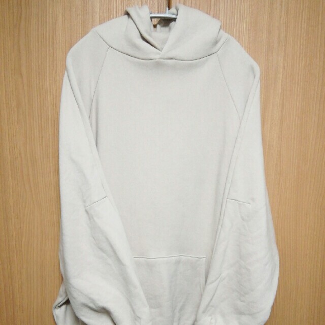 Spick and Span【Loro】 バックスリットフーディー