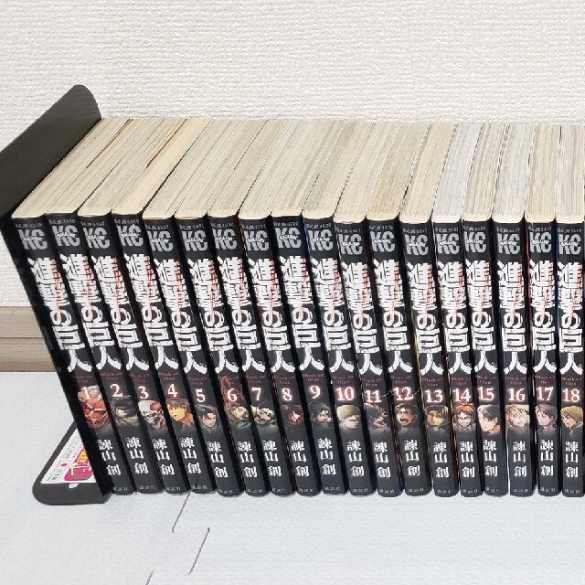 送料無料 進撃の巨人 全巻セット 1 33巻の通販 By シン S Shop ラクマ 送料無料 進撃の巨人 全巻セット 1 33巻の通販 By シン S Shop ラクマ