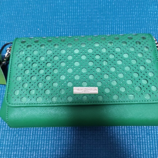 クラッチバッグ　katespade