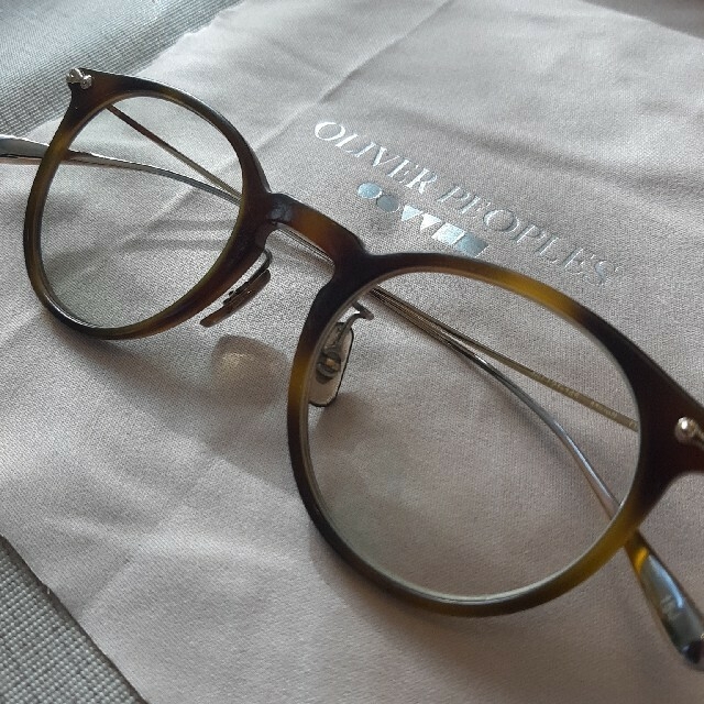 オリバーピープルズ　眼鏡 レディースのファッション小物(サングラス/メガネ)の商品写真