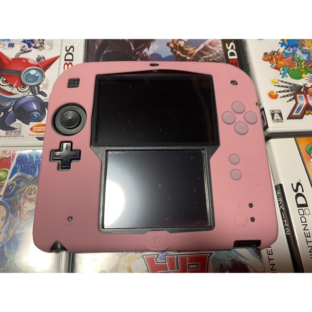 2DS 本体　3DSソフト　6本セット　まとめ売り　シリコンケースと充電器付き