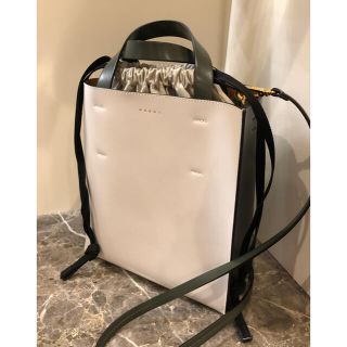 マルニ(Marni)のsera様ご専用【MARNI】マルニ　トートバッグ　museo(トートバッグ)