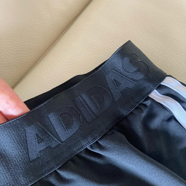 adidas(アディダス)のアディダス　ボトムス　さらに値下げ スポーツ/アウトドアのランニング(ウェア)の商品写真