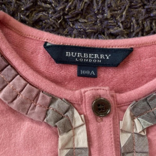 BURBERRY(バーバリー)のBurberry London カットソー　100A キッズ/ベビー/マタニティのキッズ服女の子用(90cm~)(Tシャツ/カットソー)の商品写真