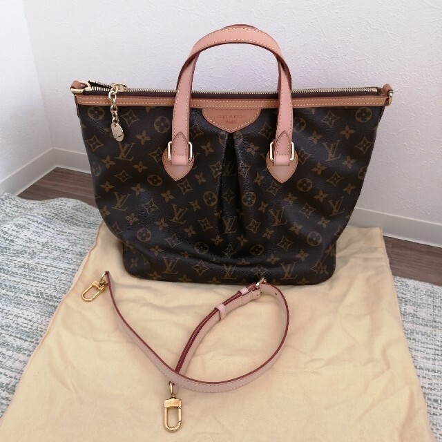 LOUIS VUITTON(ルイヴィトン)の極美品　LOUIS VUITTON　パレルモPM　 レディースのバッグ(ハンドバッグ)の商品写真