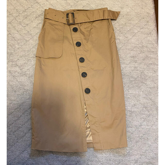LIP SERVICE(リップサービス)の値下げ💄LIP SERVISE ベルト付きトレンチスカート レディースのスカート(ひざ丈スカート)の商品写真