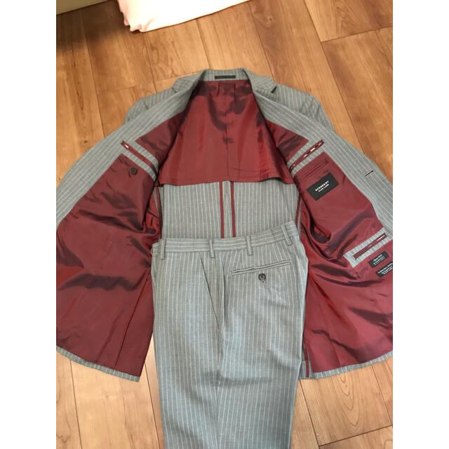 Burberry バーバリーブラックレーベル グレーストライプスーツ Burberry バーバリーブラックレーベル グレーストライプスーツ