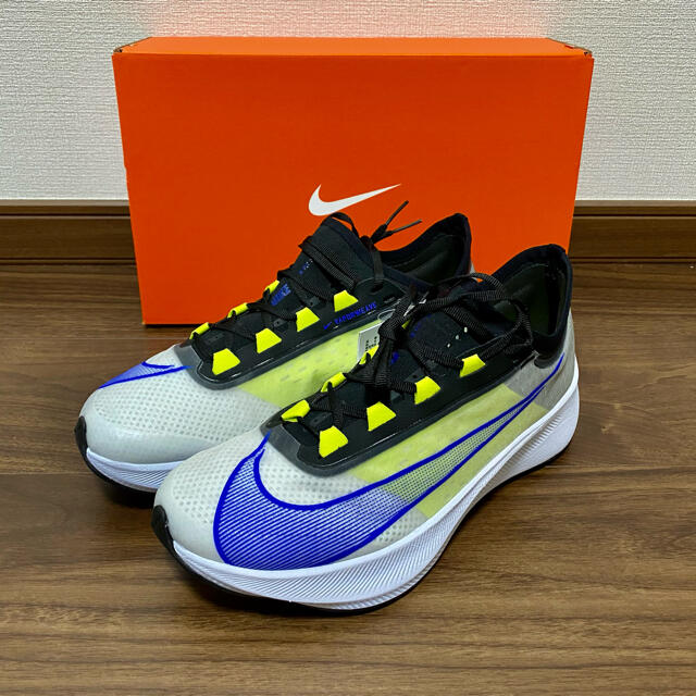 【新品未使用】NIKE ナイキ ズーム フライ 3   25.5cm