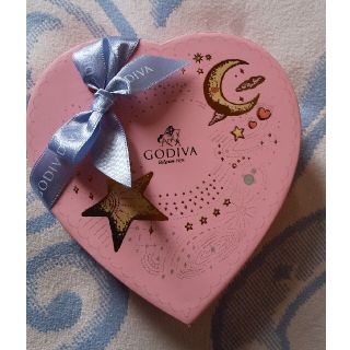 GODIVA きらめく想い ハート空き箱(容器)