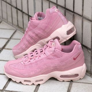 ナイキ(NIKE)の25cm★桜🌸NIKE W AIR MAX 95 SE　FIREBERRY(スニーカー)