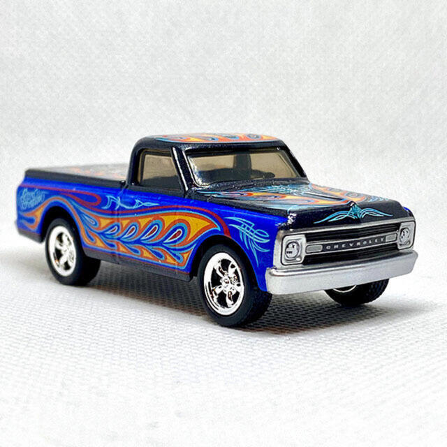 Chevrolet(シボレー)のホットウィール　2021 コンベンション限定1969 Chevy C-10  エンタメ/ホビーのおもちゃ/ぬいぐるみ(ミニカー)の商品写真