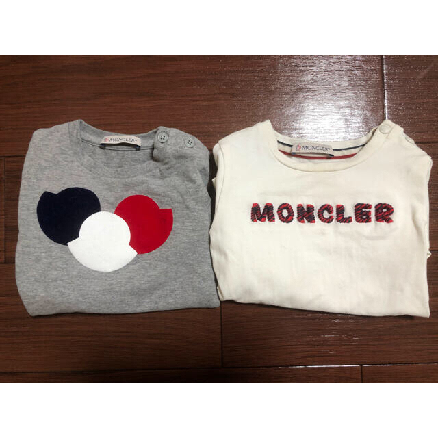 MONCLER(モンクレール)のmoncler カットソー キッズ/ベビー/マタニティのキッズ服男の子用(90cm~)(Tシャツ/カットソー)の商品写真