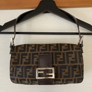 フェンディ(FENDI)のFENDI フェンディ ズッカ柄 マンマバケット(ショルダーバッグ)