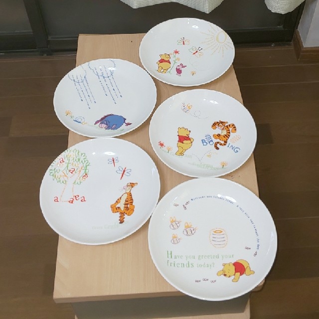 Disney(ディズニー)のくまのプーさん　カレーパスタ皿　5枚 インテリア/住まい/日用品のキッチン/食器(食器)の商品写真