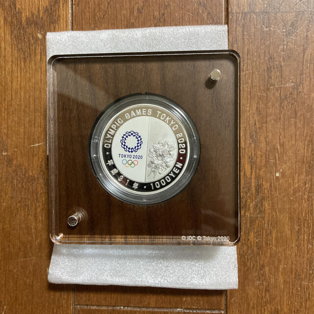 オリンピック 千円銀貨 陸上競技 エンタメ/ホビーの美術品/アンティーク(貨幣)の商品写真