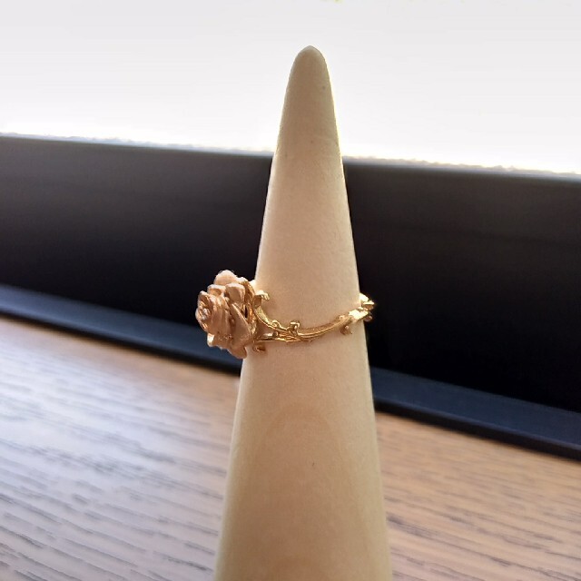  PG×YG　バラ　ダイヤモンド　ローズ　リング レディースのアクセサリー(リング(指輪))の商品写真