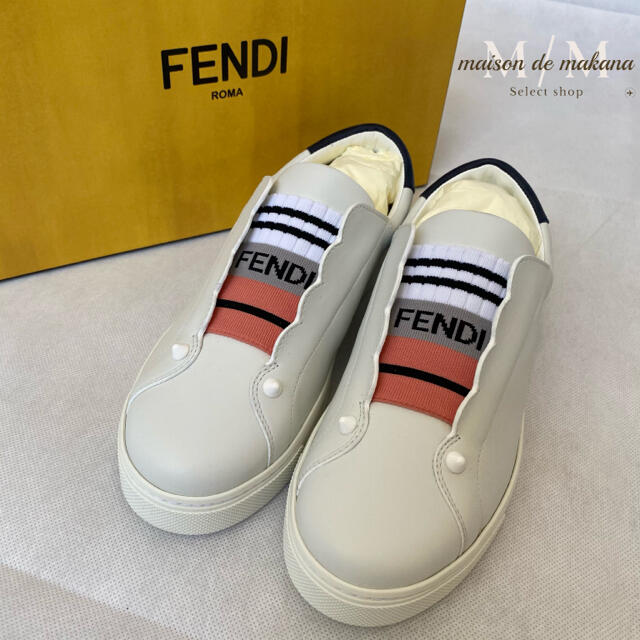 値下げ❤新品 FENDI スニーカー フェンディ 靴 ホワイト 付属品完備 白