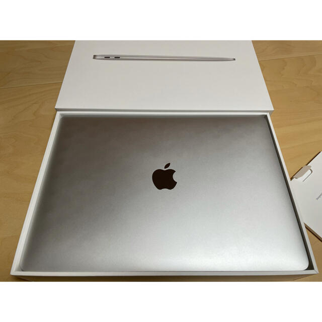 Apple - ダンボーさん専用　MacBook Air 2020 i7 16GB ケース付