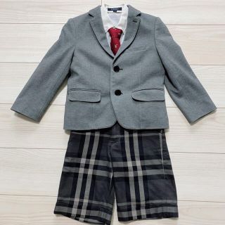 バーバリー(BURBERRY) ベスト 子供 ドレス/フォーマル(男の子)の通販 バーバリー(BURBERRY) ベスト 子供 ドレス/フォーマル(男の子)の通販