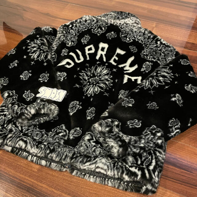 Supreme(シュプリーム)のSupreme Bandana Faux Fur Bomber Jacket M レディースのジャケット/アウター(毛皮/ファーコート)の商品写真