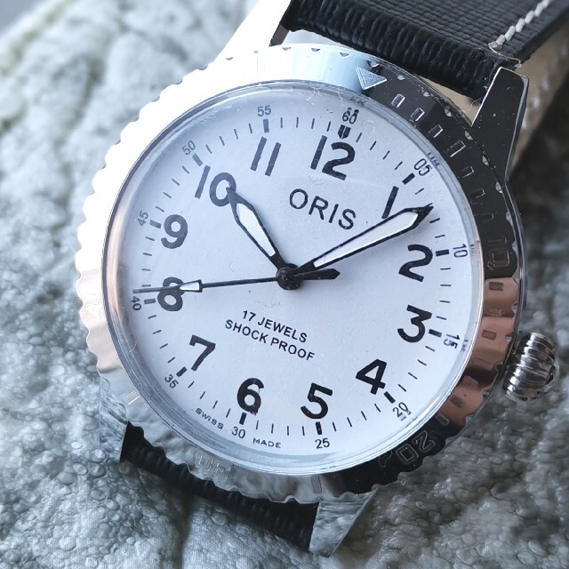 ORIS(オリス)のオリス ORIS ホワイト シルバー 17石 3針 1970s 整備済 機械式 メンズの時計(腕時計(アナログ))の商品写真