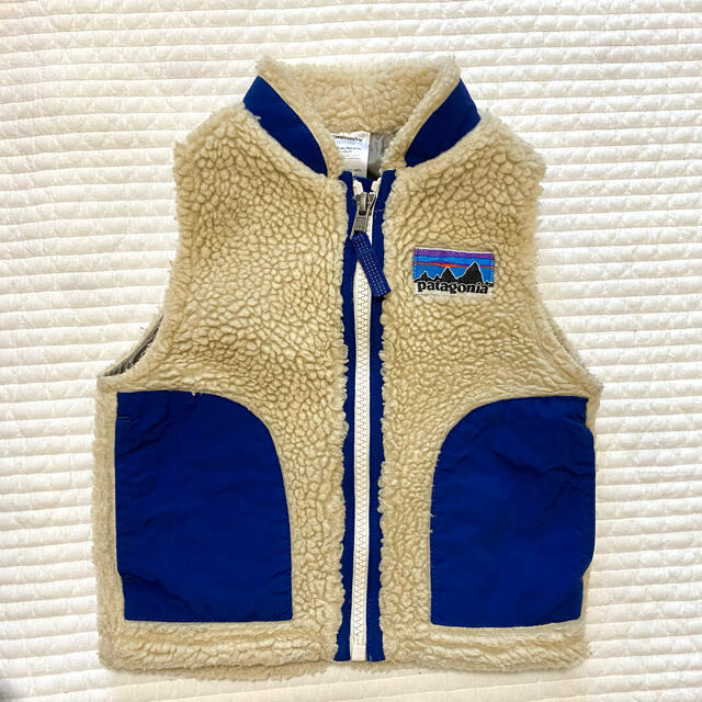 patagonia(パタゴニア)のパタゴニア　ベスト　12M キッズ/ベビー/マタニティのベビー服(~85cm)(ジャケット/コート)の商品写真