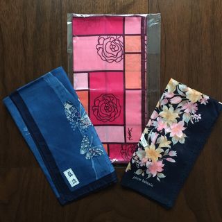 イヴサンローランボーテ(Yves Saint Laurent Beaute)のレディース　ハンカチ　3枚組(ハンカチ)